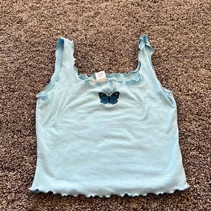 Crop top